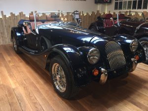 MORGAN PLUS4 – 2PL – JAGUAR AZURITE BLEU MORGAN PLUS4 – 2PL – JAGUAR AZURITE BLEU
