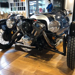 3-WHEELER – (10/2016) 3-WHEELER – (10/2016)