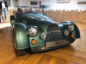 MORGAN PLUSFOUR AUTO – ALLIGATOR GREEN MORGAN PLUSFOUR AUTO – ALLIGATOR GREEN